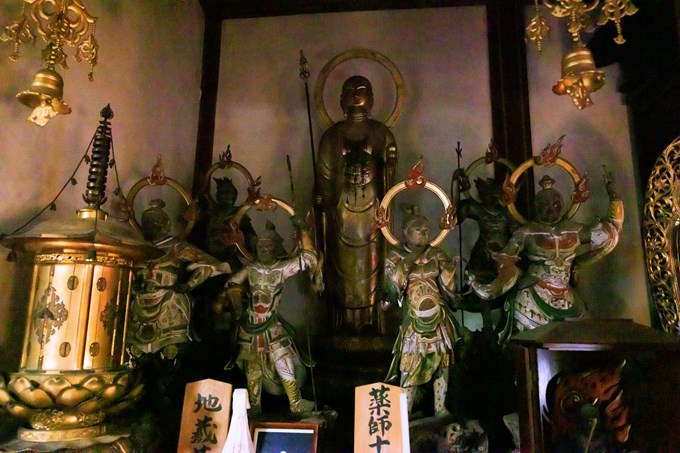 本堂