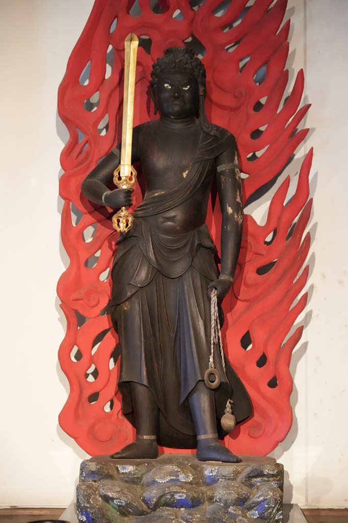 木造不動明王立像・木造毘沙門天立像