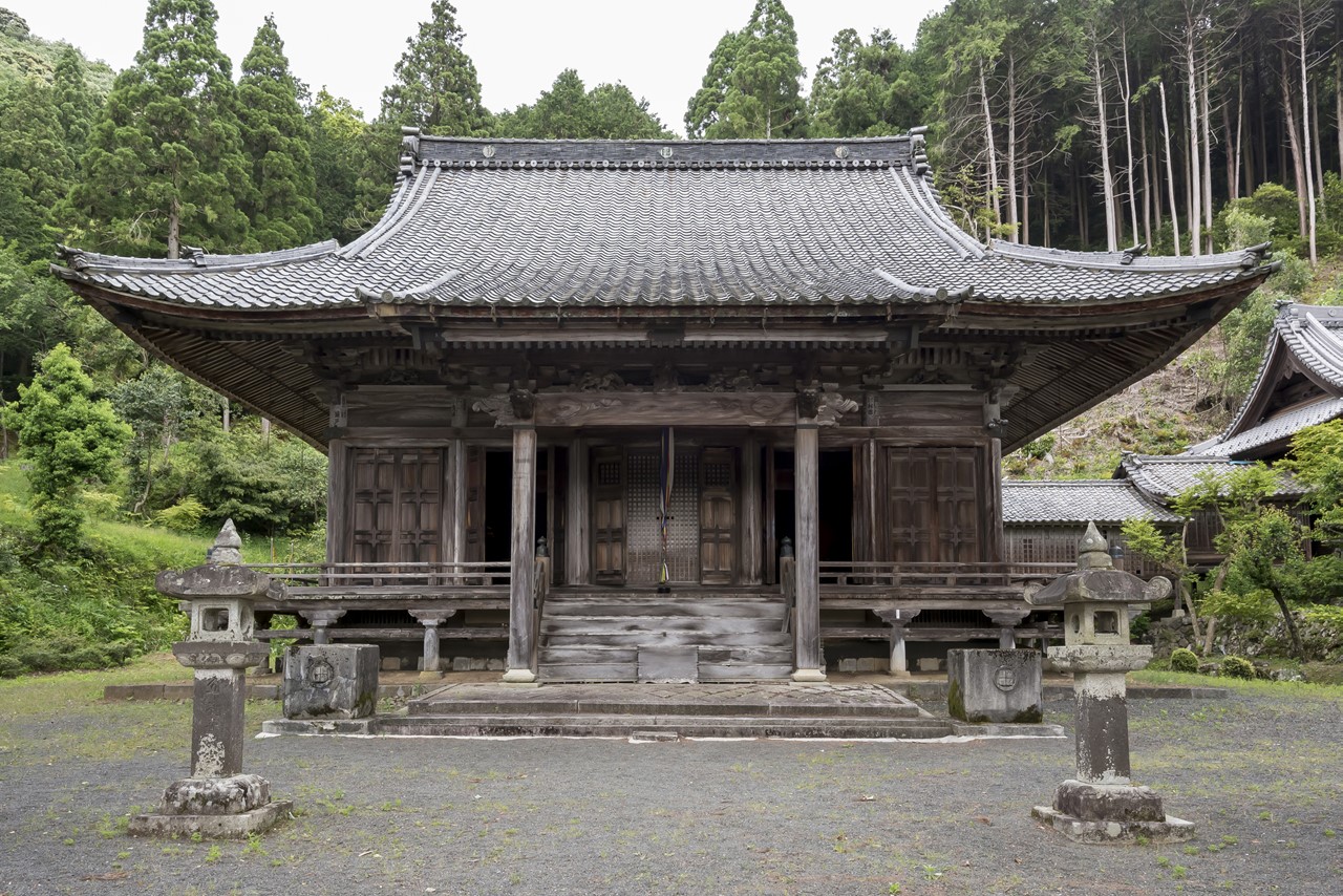 本堂（国指定重要文化財）