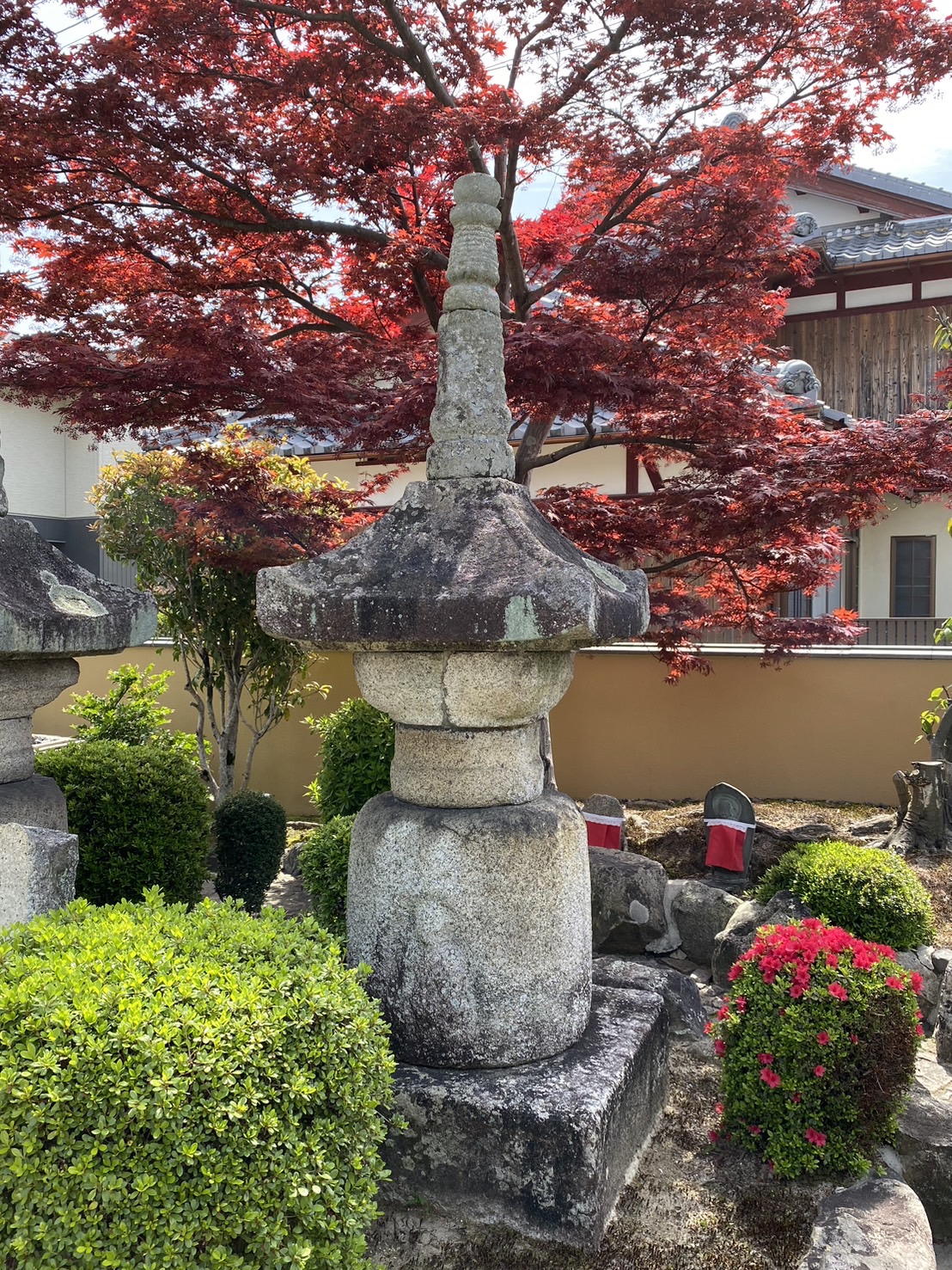 石造宝塔（国重要美術品）