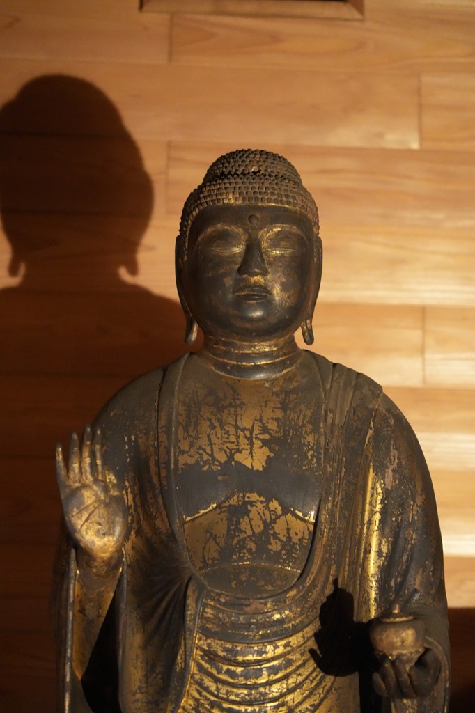 木造薬師如来立像（三重県指定文化財）