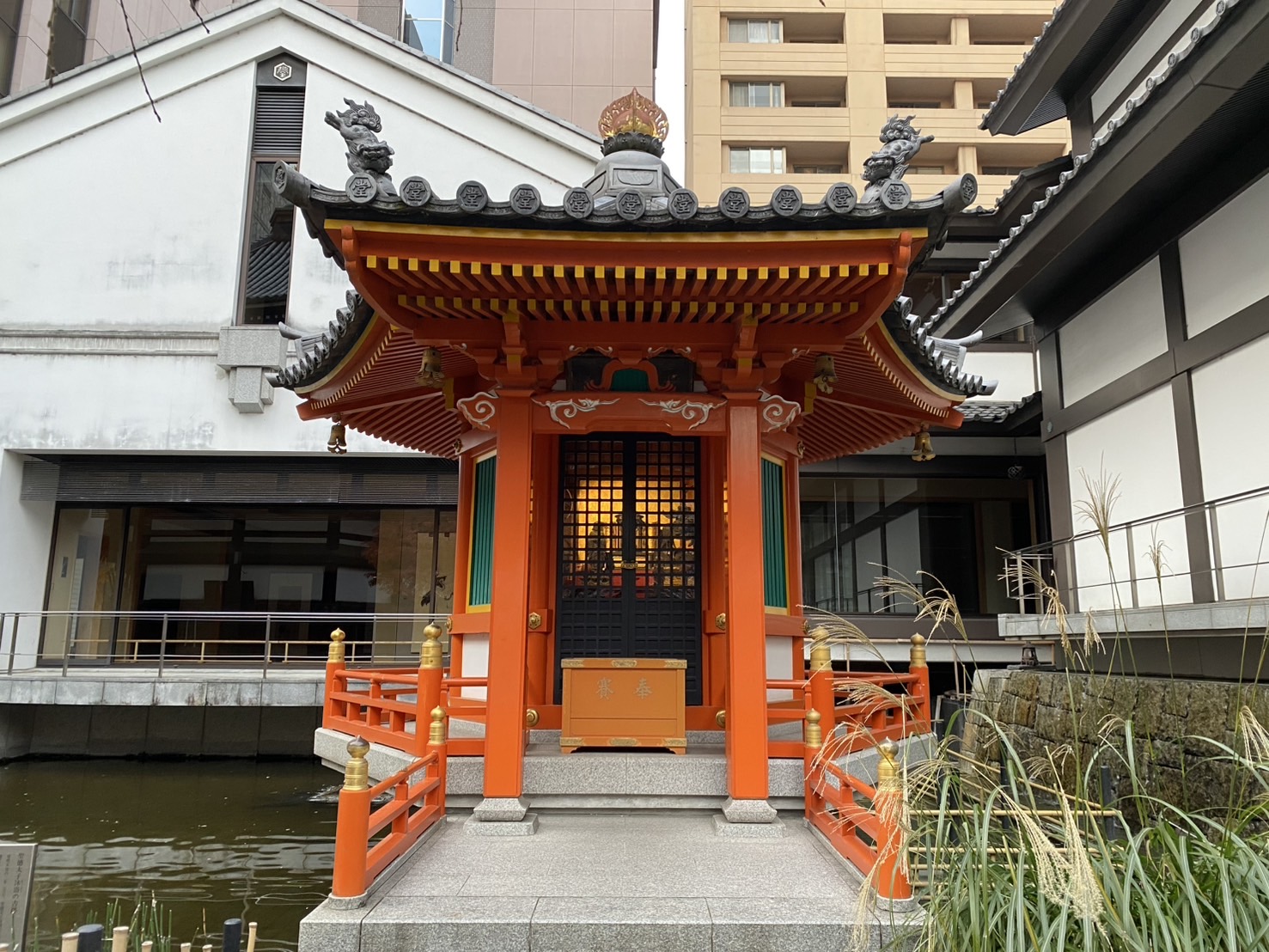 太子堂と聖徳太子沐浴の古跡