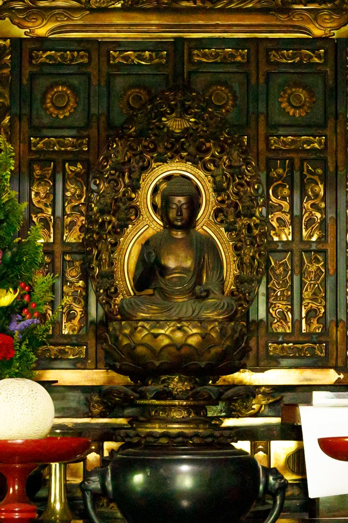 木造薬師如来坐像