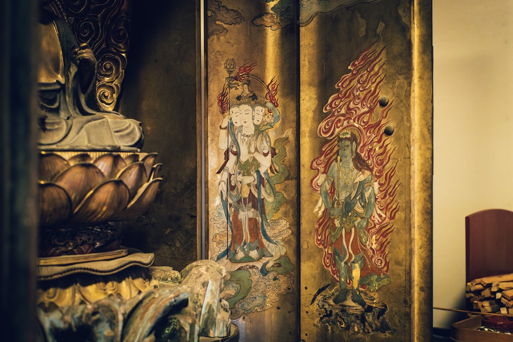 木造十一面観音菩薩坐像・木造千手観音菩薩坐像