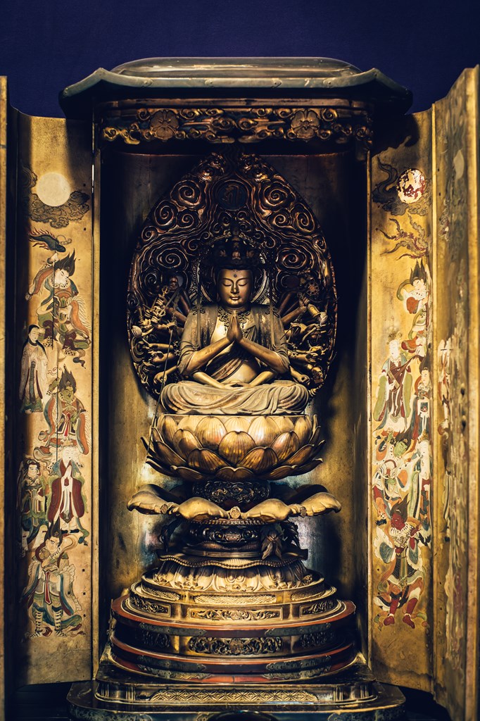 木造十一面観音菩薩坐像・木造千手観音菩薩坐像