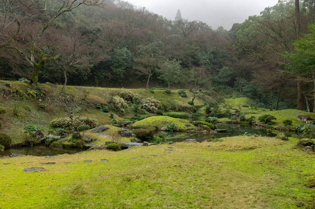 本坊庭園(国指定名勝)