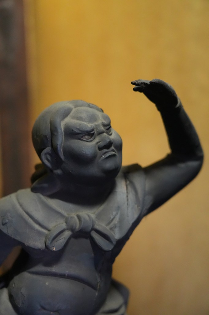 腹籠不動明王立像・お前立不動明王立像（越前市指定文化財）