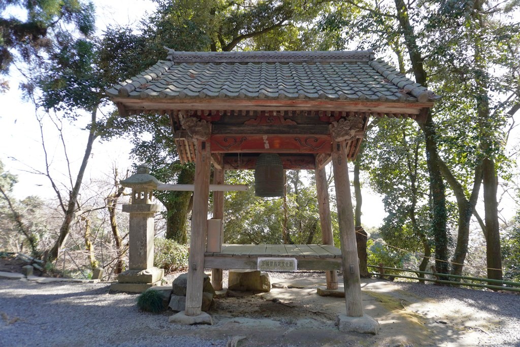 仁王門・鐘楼（茨城県指定文化財）