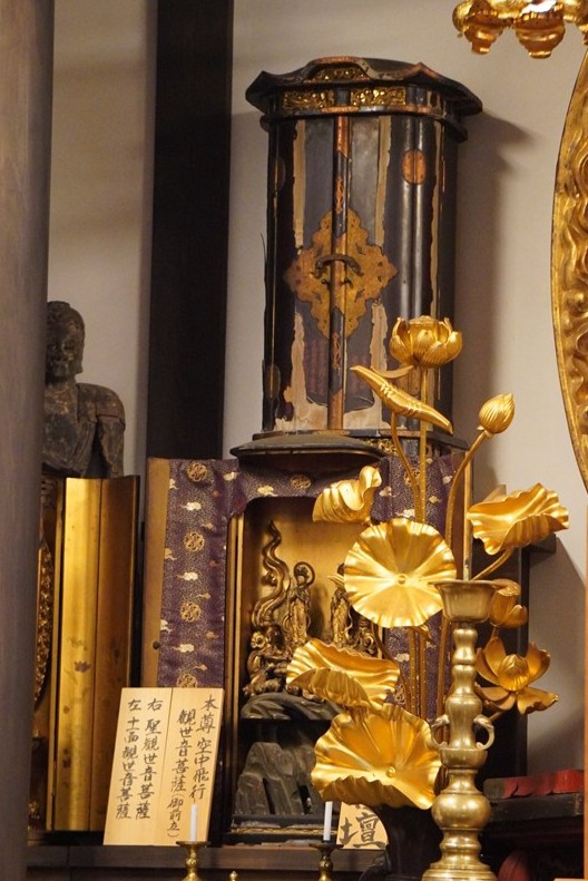 秘仏御本尊・空中飛行観世音菩薩