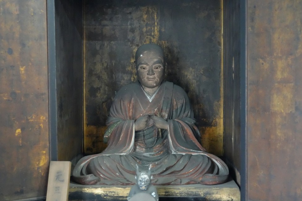 金剛定寺の魅力的な仏様