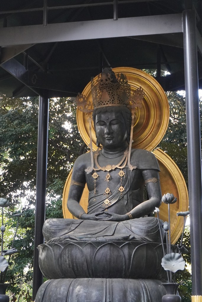 銅造大日如来像（目黒区指定有形文化財）