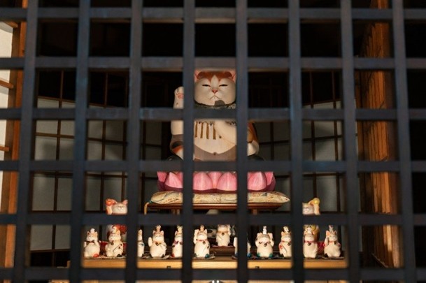 猫神様（瑠璃の里会館）