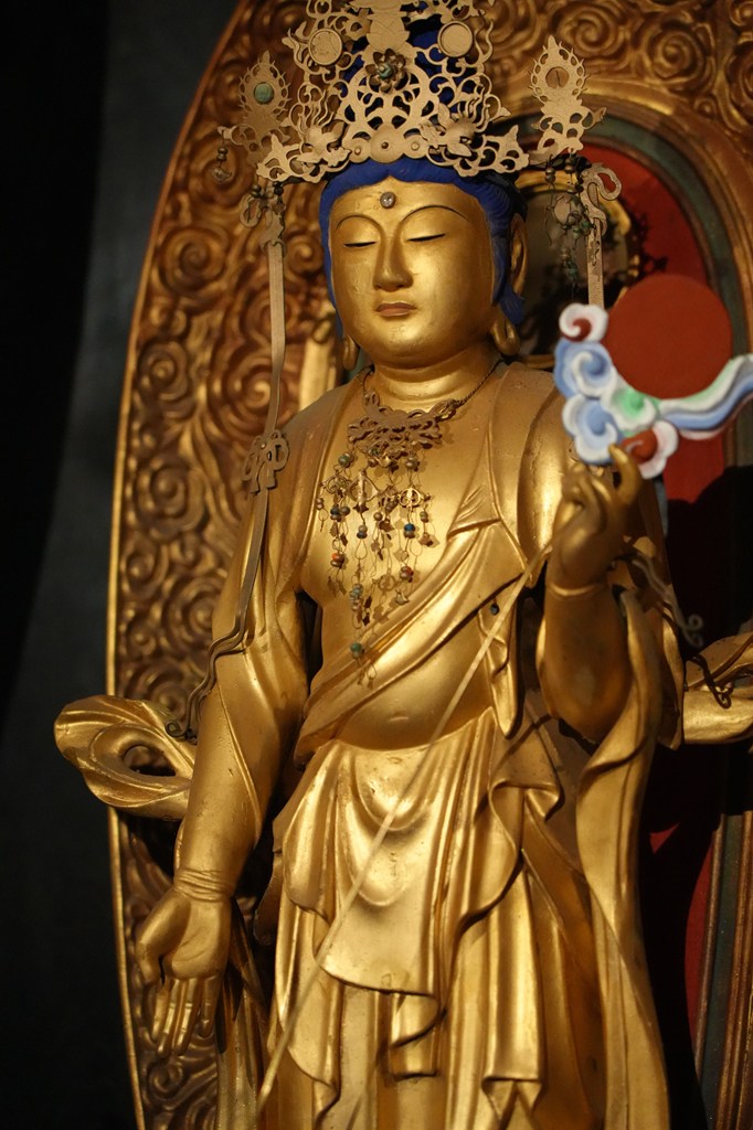 薬師堂（総本堂）