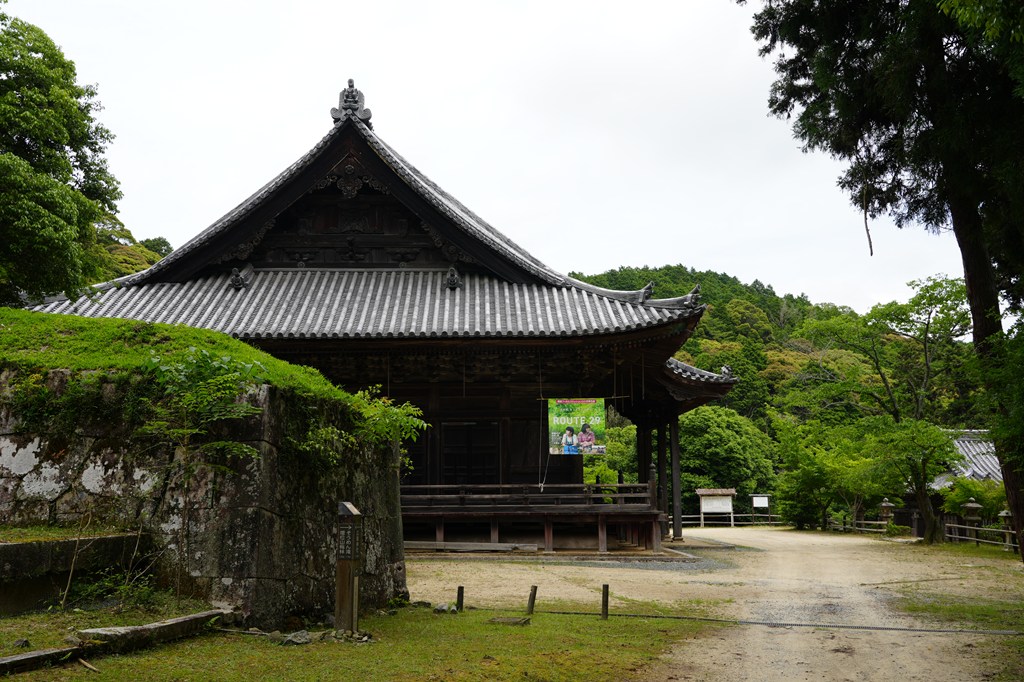 本堂（国指定重要文化財）