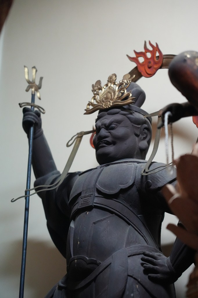 木造四天王立像 ※毎年４月第一日曜日の採灯大護摩供の際に御開扉