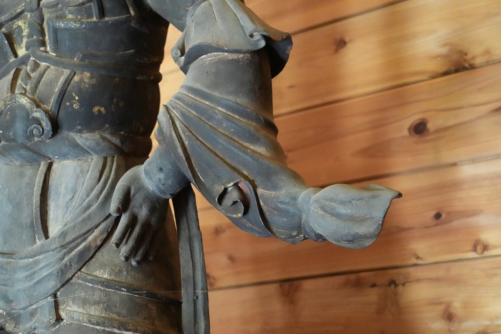 木造毘沙門天立像（国指定重要文化財）