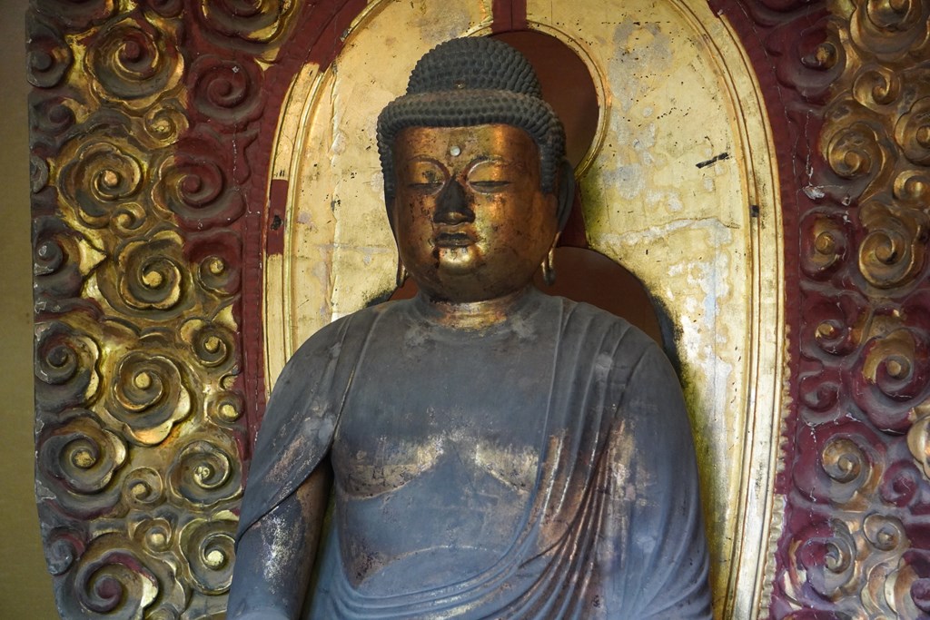 木造阿弥陀如来坐像（国指定重要文化財）