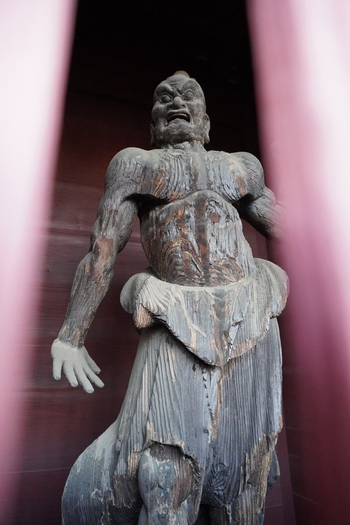 仁王門（茨城県指定文化財）・木造金剛力士立像（水戸市指定文化財）