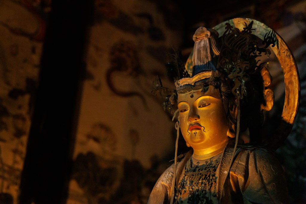 文殊菩薩騎獅像（福崎町指定文化財）