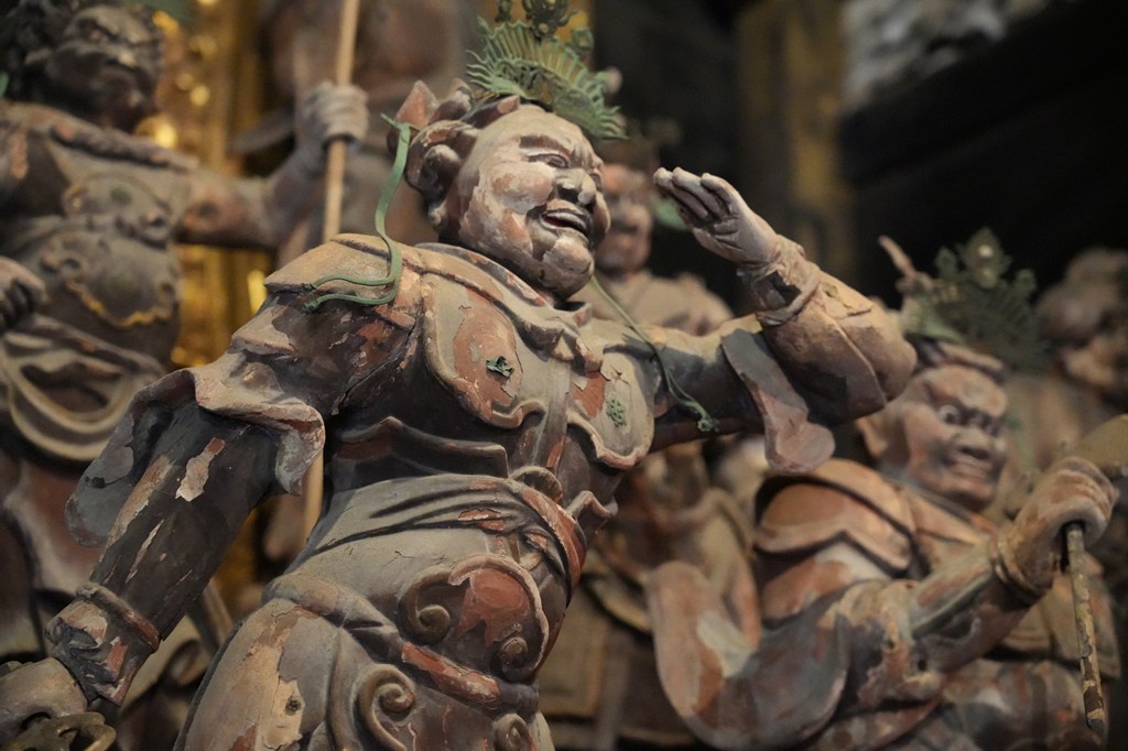 木造日光菩薩立像・月光菩薩立像・十二神将立像・普賢菩薩坐像・童子立像