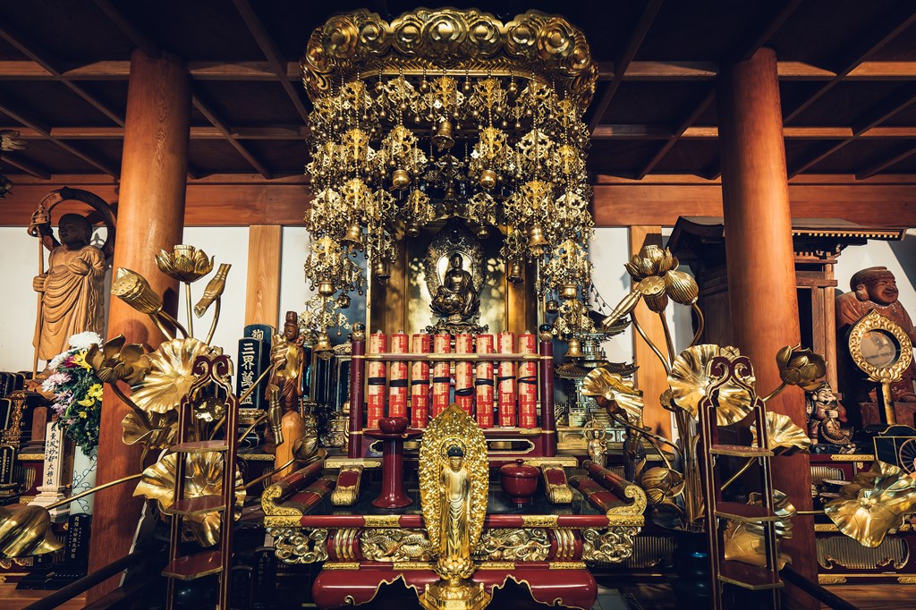 石井山三光院珊瑚寺珊瑚寺 | 巡り