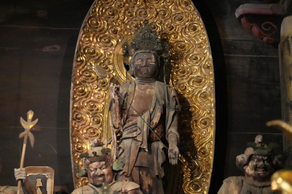 木造日光菩薩立像・月光菩薩立像・十二神将立像・普賢菩薩坐像・童子立像