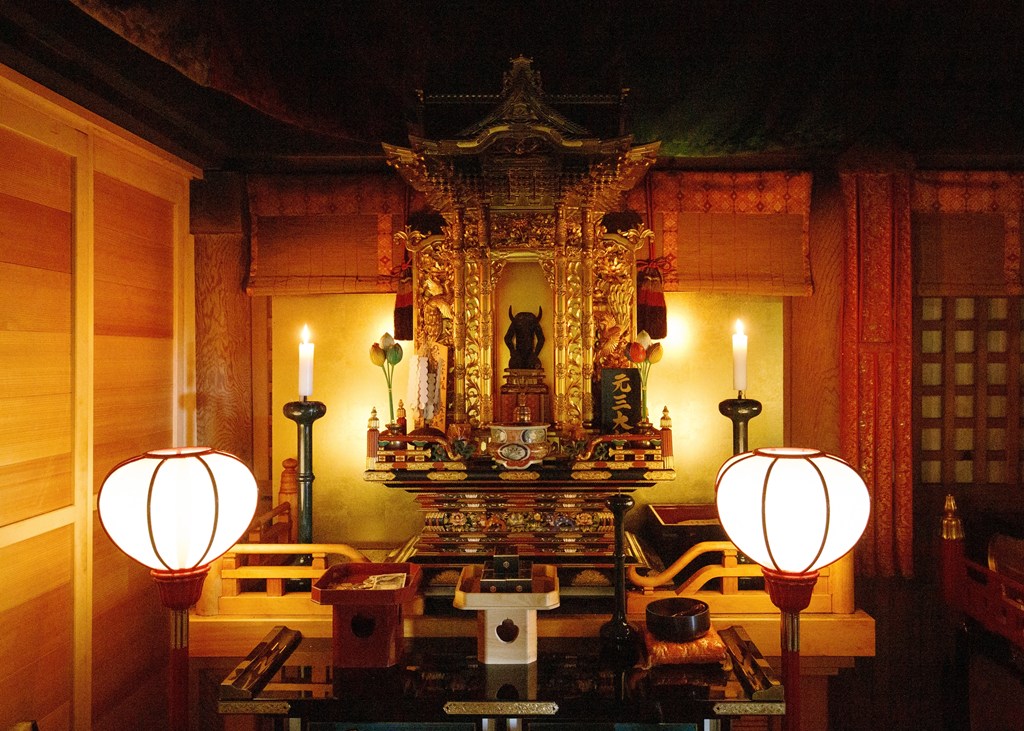鬼大師像