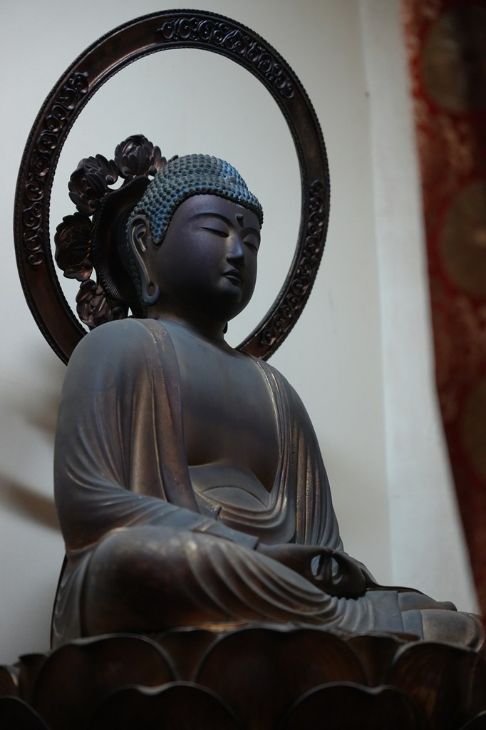 木造役行者像 ※毎年４月第一日曜日の採灯大護摩供の際に御開扉