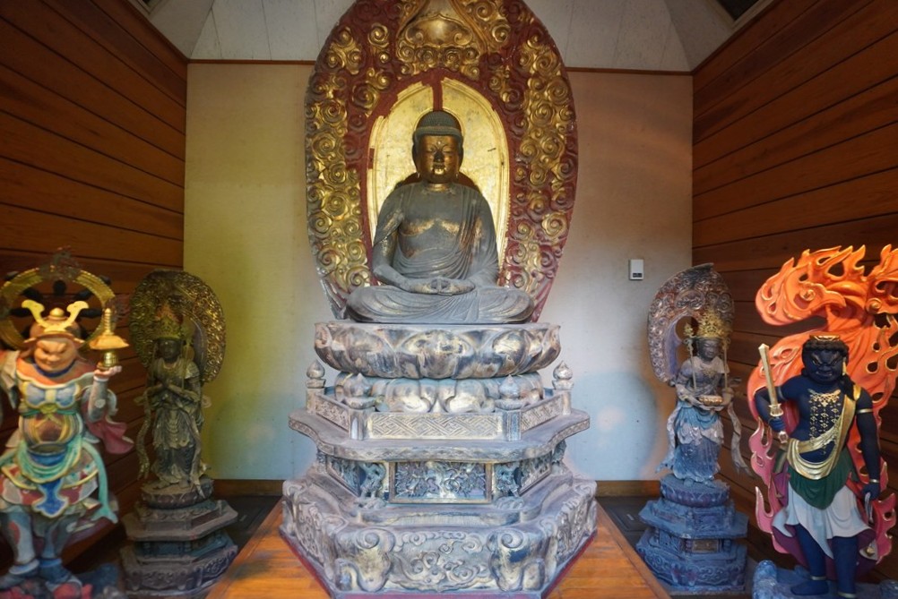 木造阿弥陀如来坐像（国指定重要文化財）