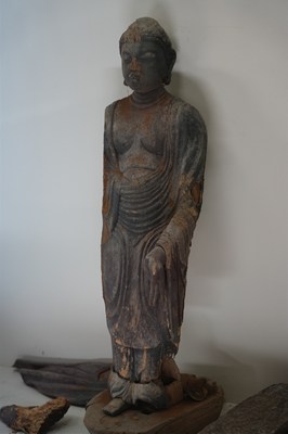 宝物殿におまつりされている仏様たち※宝物殿は毎年4月8日の灌仏会大祭にて一般公開