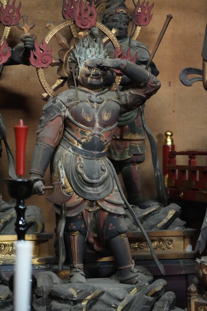 木造日光・月光菩薩立像及び十二神将立像