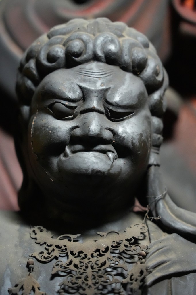 腹籠不動明王立像・お前立不動明王立像（越前市指定文化財）