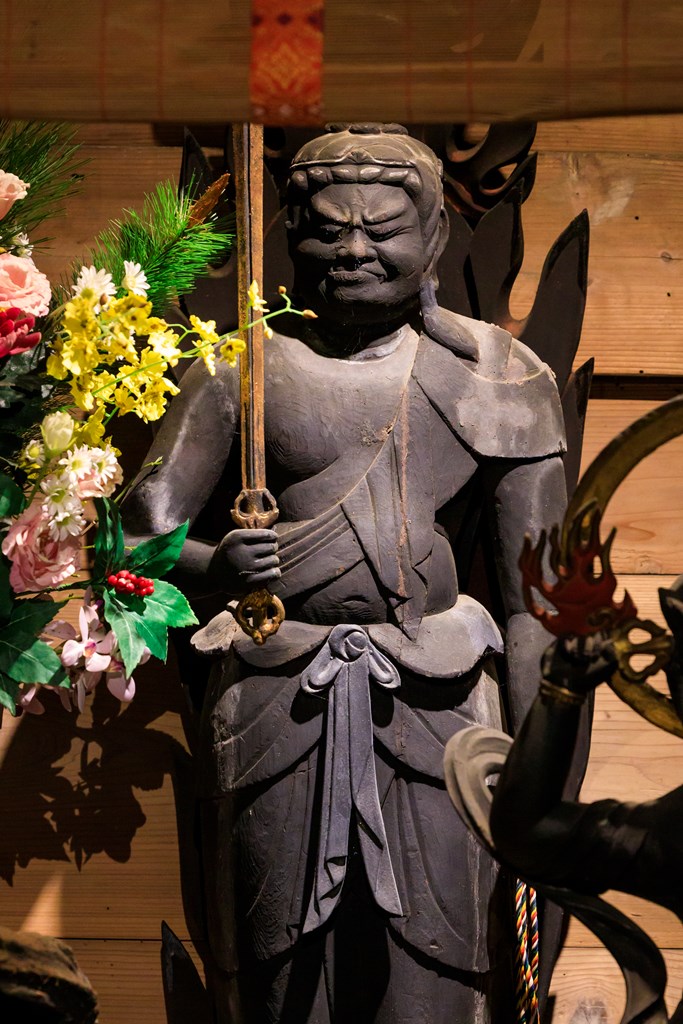 不動明王立像