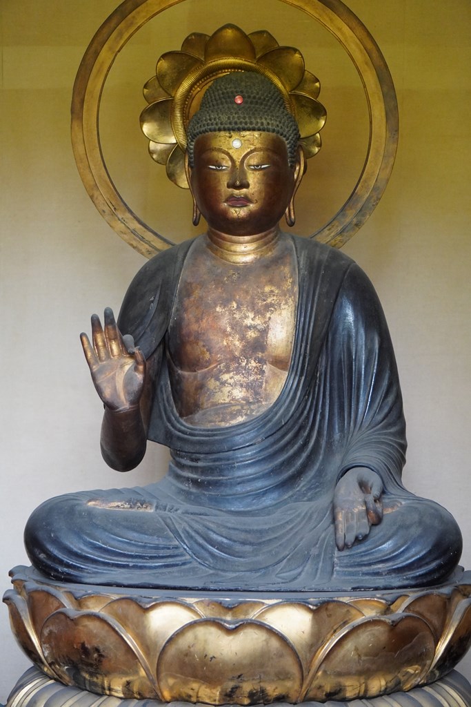 木造阿弥陀如来坐像（国指定重要文化財）