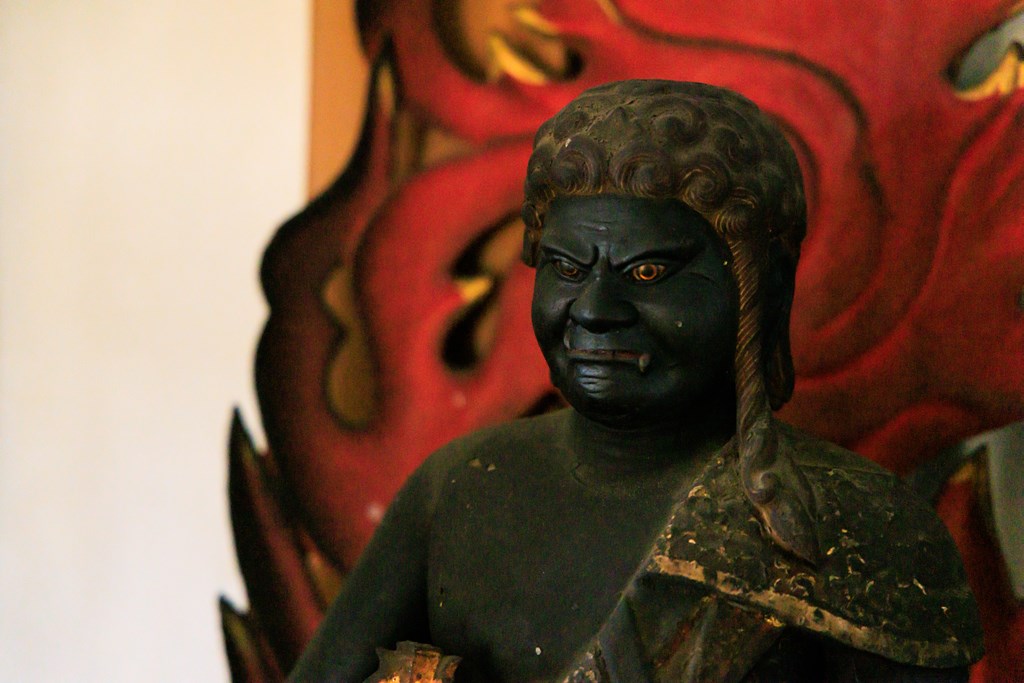 おまつりされる様々な仏さま