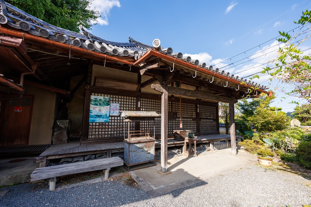 念仏堂（京都府登録文化財）・地蔵堂・宇治宮成墓所