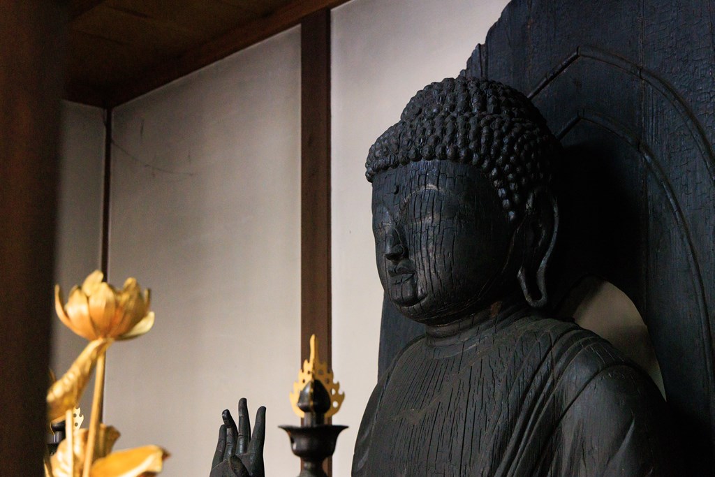 木造弥勒仏坐像（滋賀県指定文化財）