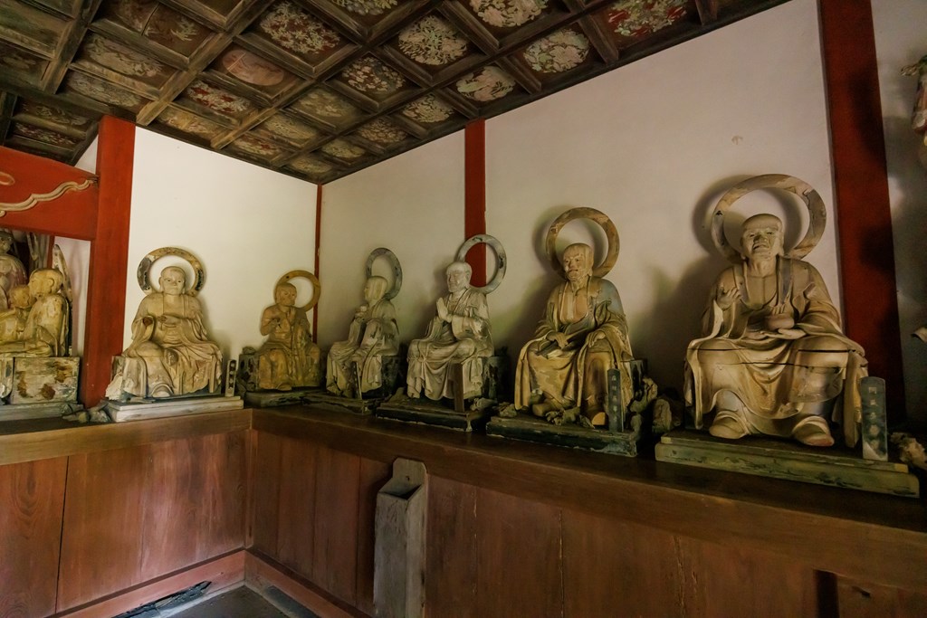 釈迦堂・羅漢堂