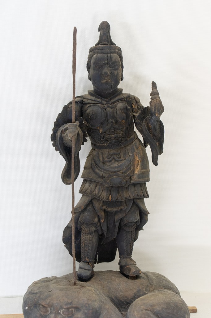 宝物殿におまつりされている仏様たち※宝物殿は毎年4月8日の灌仏会大祭にて一般公開