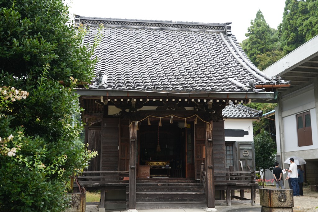 山門（四日市市指定文化財）・鐘楼・地蔵堂・聖天堂・観音堂・三十三観音